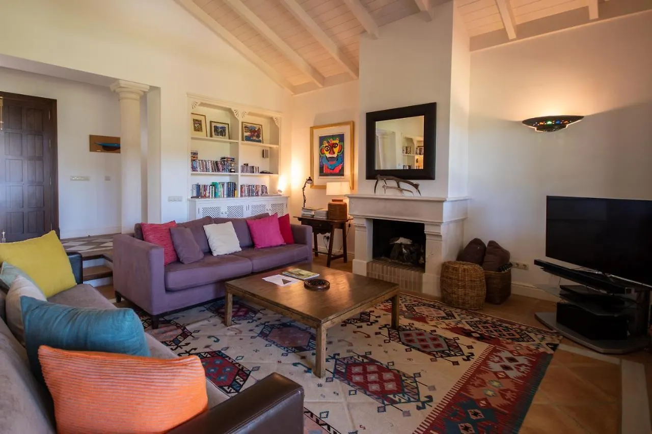 Villa Disfruta De Privacidad Seguridad Y Naturaleza En La Zagaleta Benahavis