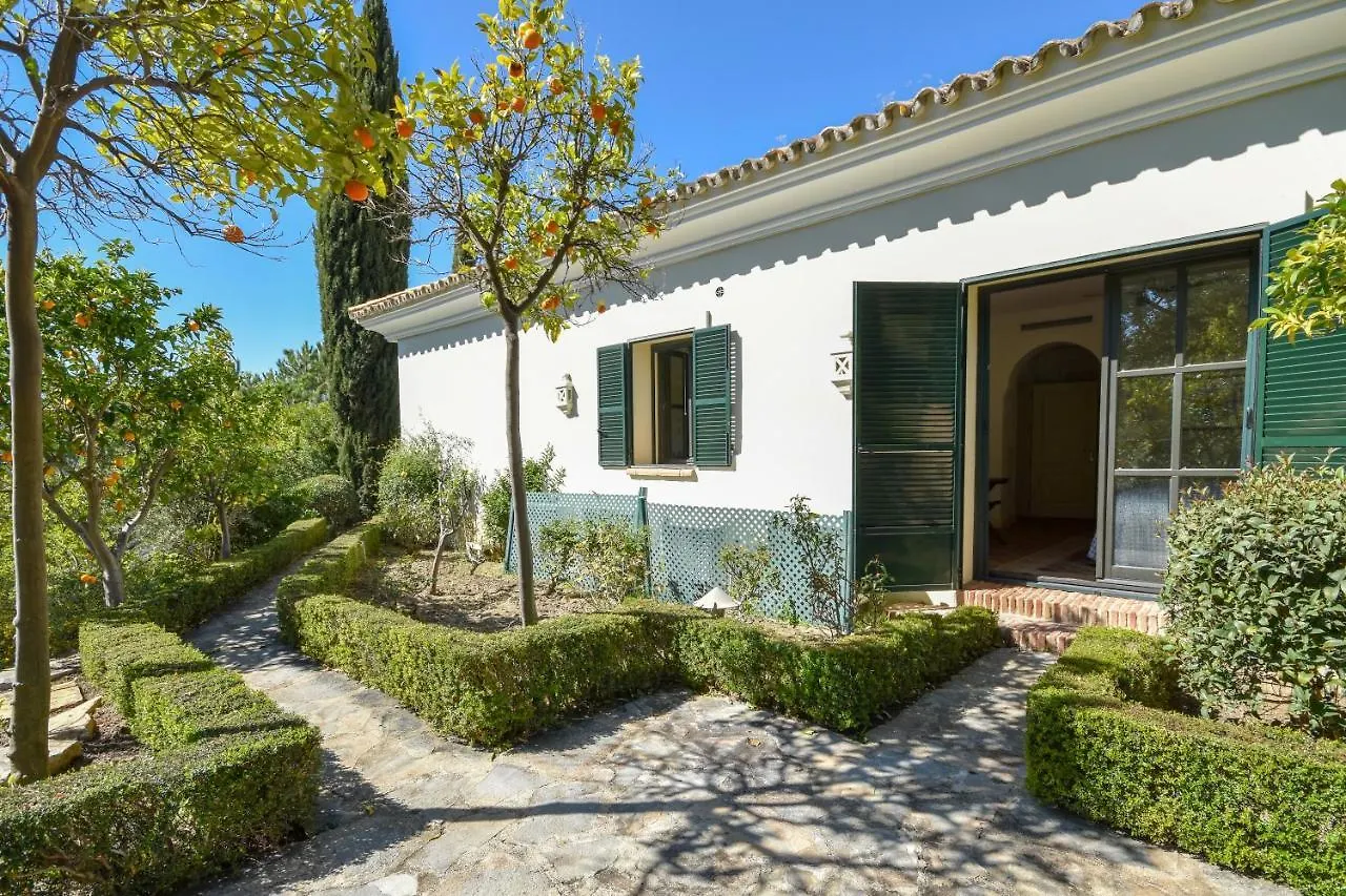 Villa Disfruta De Privacidad Seguridad Y Naturaleza En La Zagaleta Benahavis